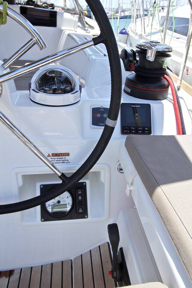 Segelyacht Sun Odyssey 419 Perseas