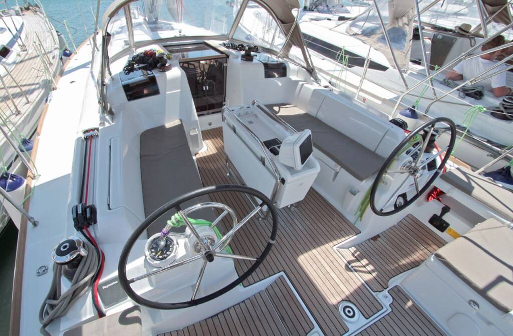 Segelyacht Sun Odyssey 419 Perseas