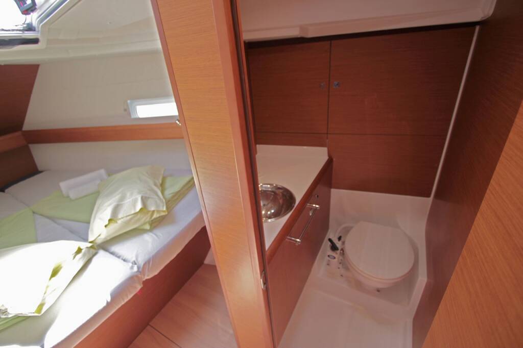 Segelyacht Sun Odyssey 419 Perseas