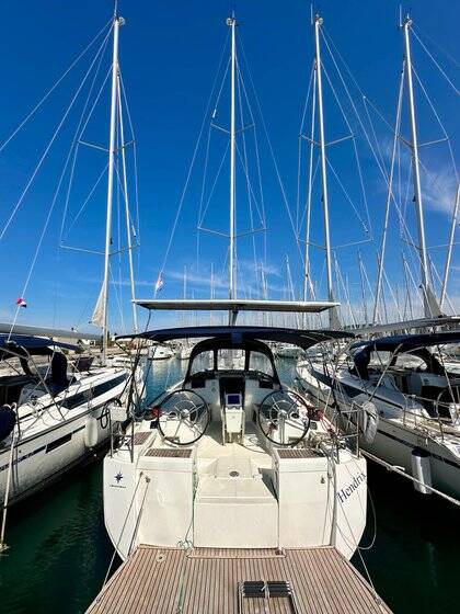 Sun Odyssey 419 Hendrix