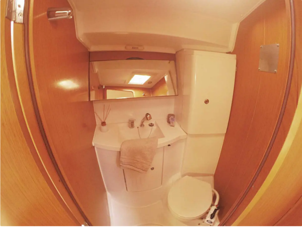 Sun Odyssey 42 DS Sweet Alis