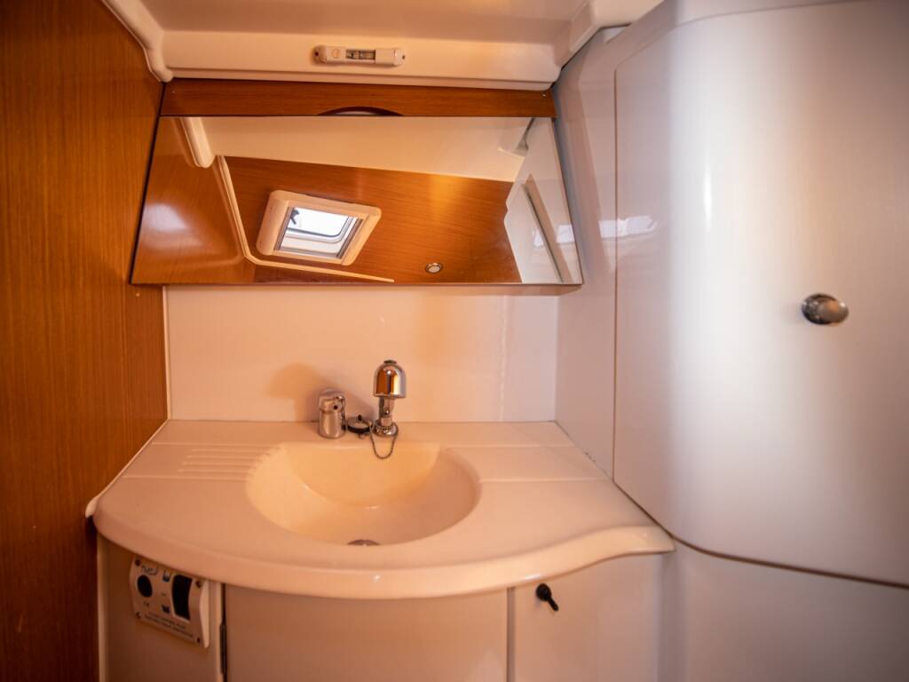 Sun Odyssey 42i Mila