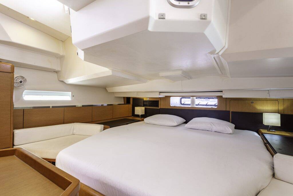 Sun Odyssey 44 DS Sea Wolf
