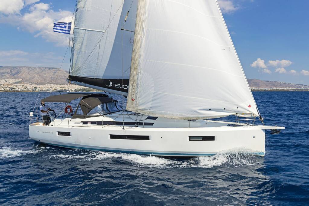 Segelyacht Sun Odyssey 440 Mike Charlie