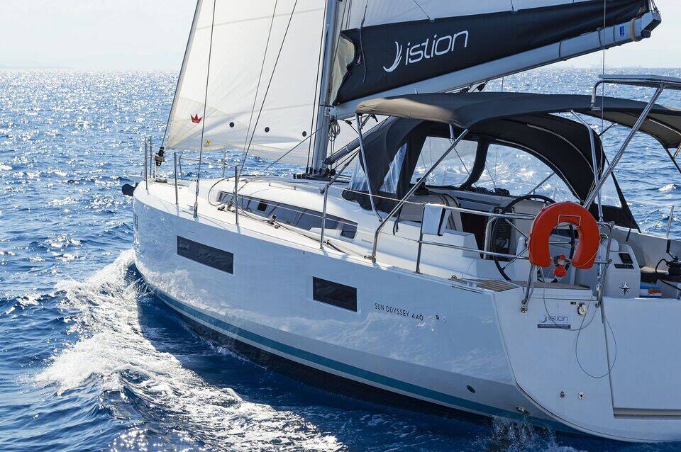 Segelyacht Sun Odyssey 440 Mike Charlie