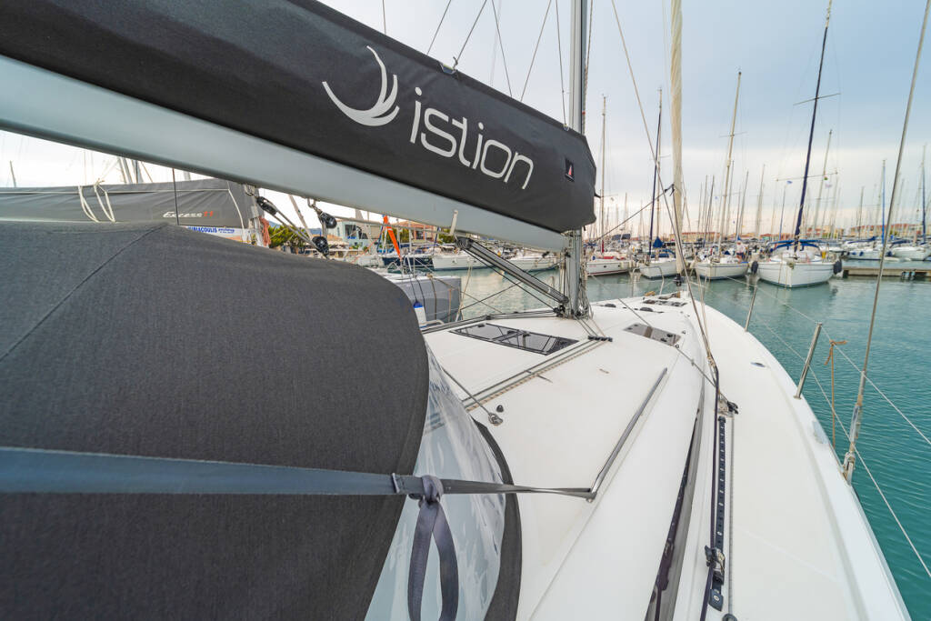 Segelyacht Sun Odyssey 440 Mike Charlie