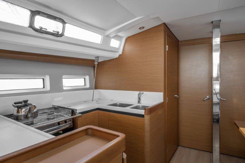 Sun Odyssey 440 Almyra 440