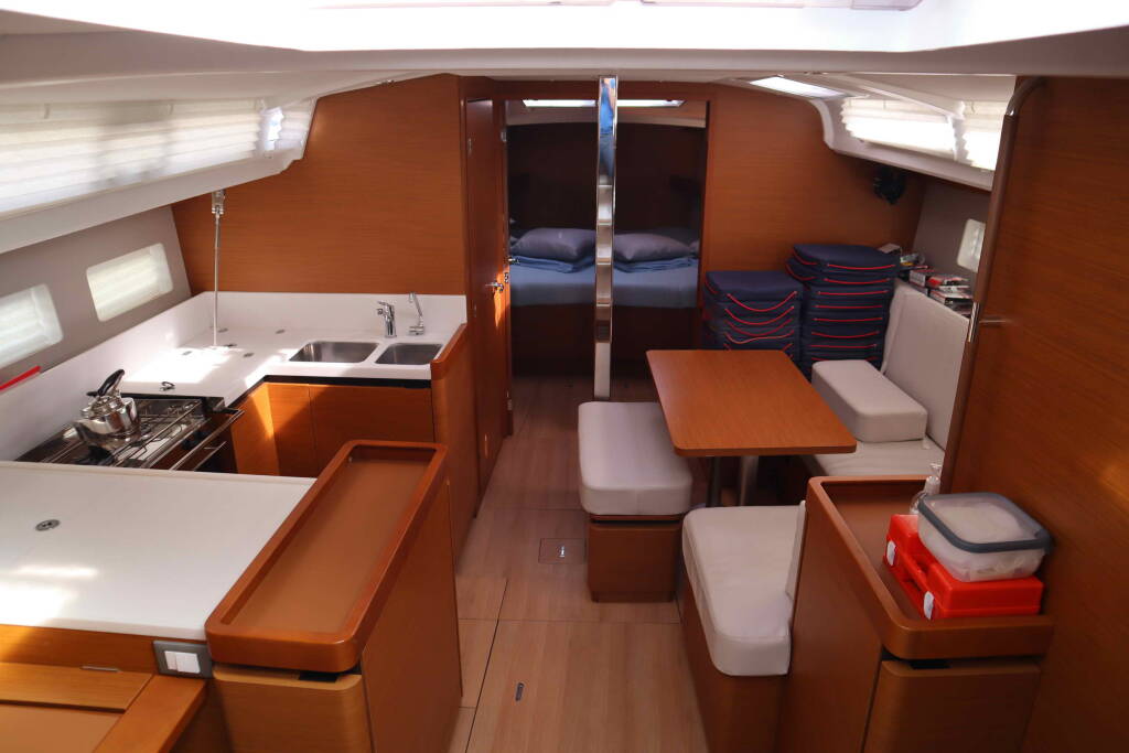 Sun Odyssey 440 Diamond