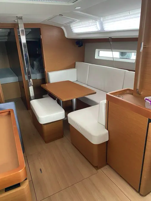 Sun Odyssey 440 Apollonas