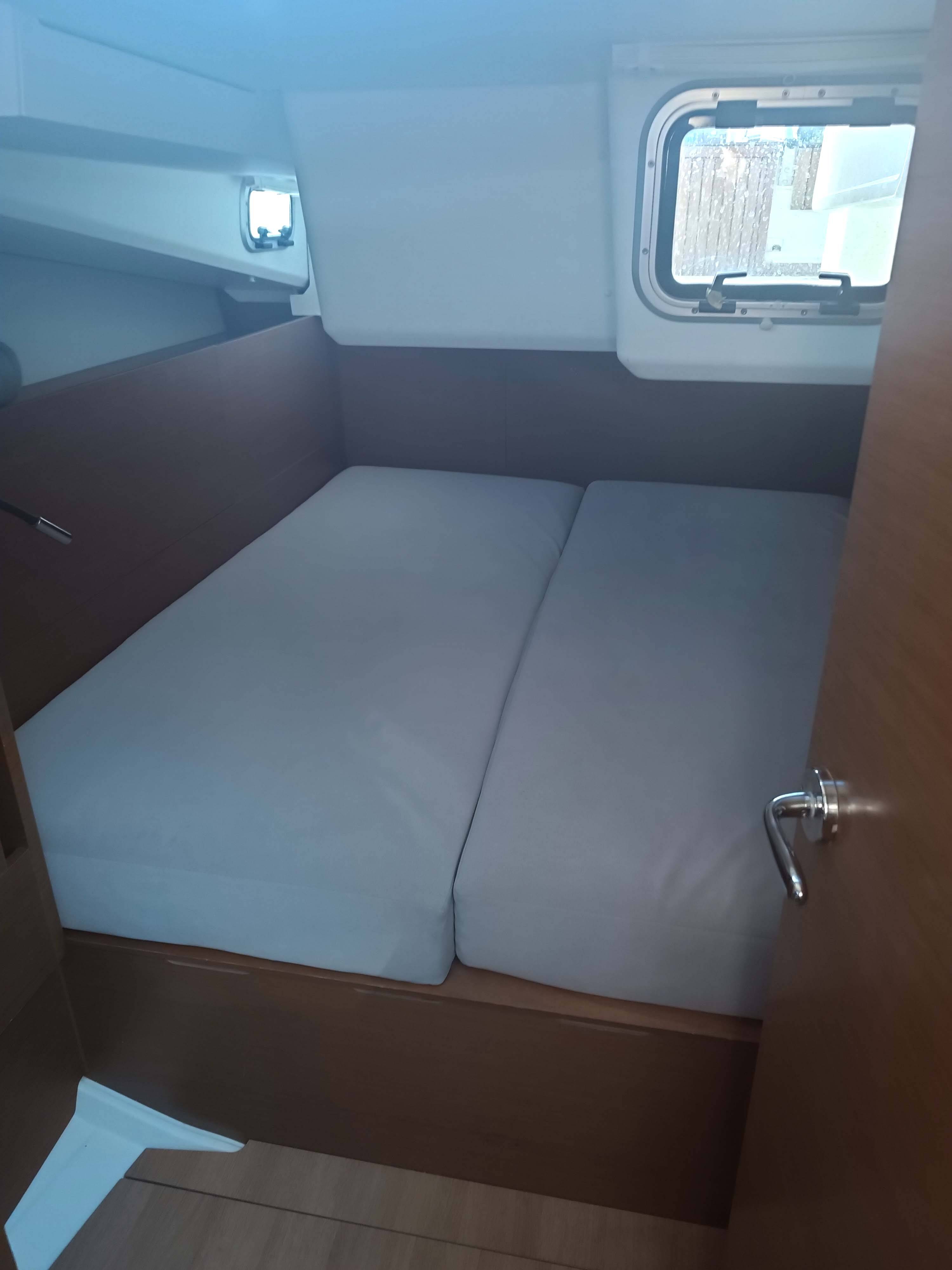 Segelyacht Sun Odyssey 440 CLASS