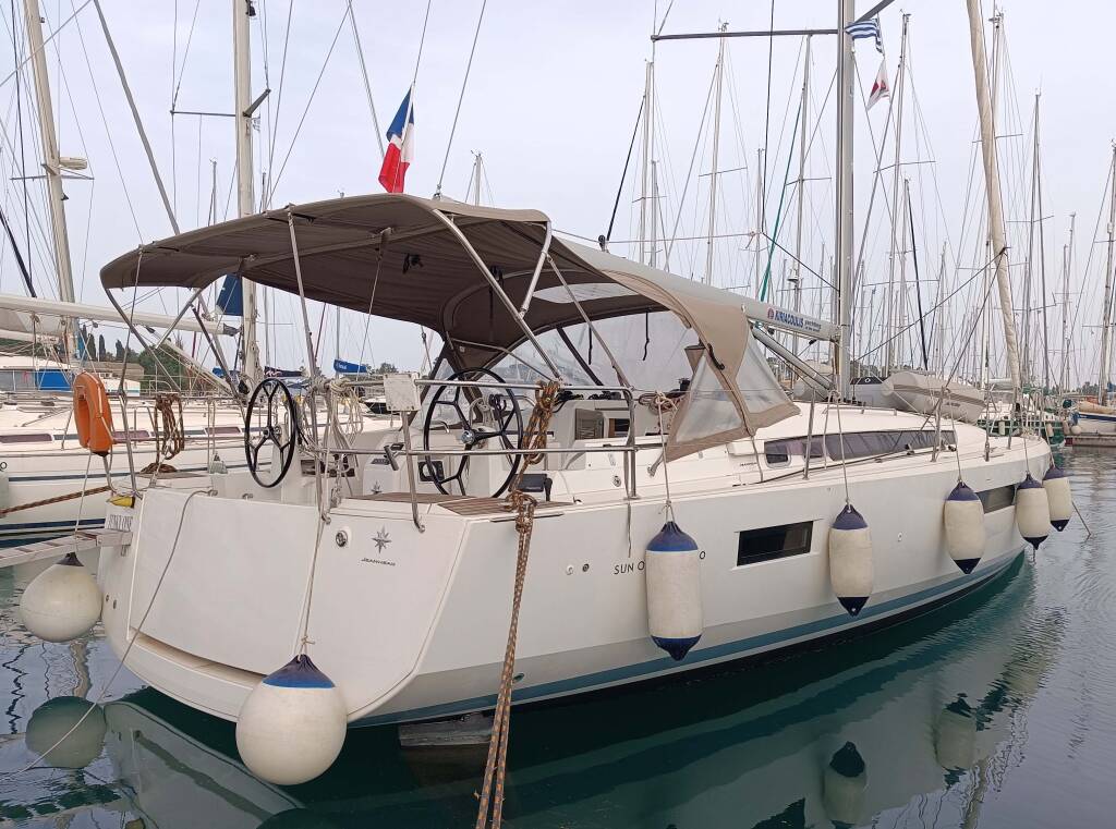 Segelyacht Sun Odyssey 440 *CLASS