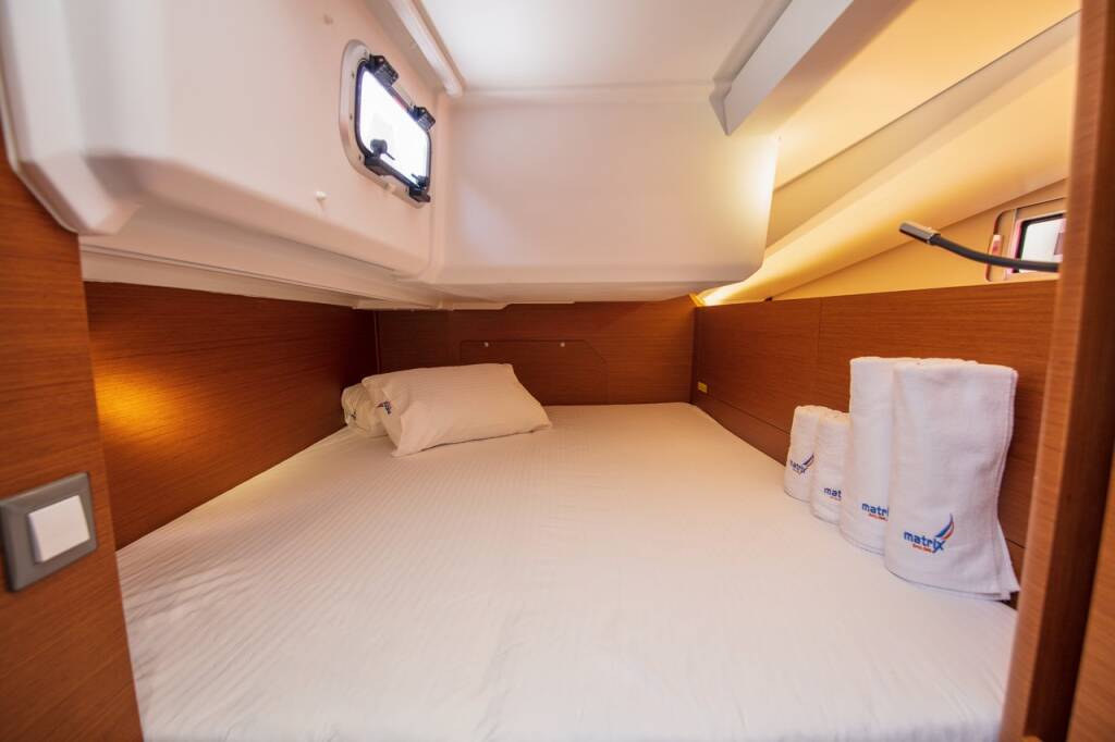Segelyacht Sun Odyssey 440 Trinity