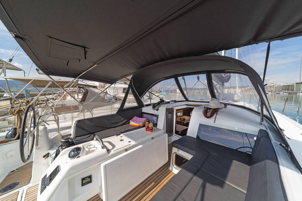 Segelyacht Sun Odyssey 440 Esperos