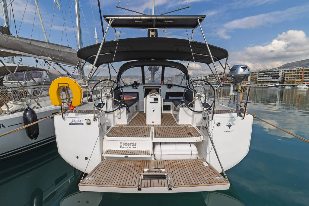 Segelyacht Sun Odyssey 440 Esperos