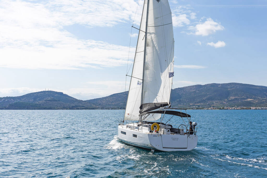Segelyacht Sun Odyssey 440 Esperos