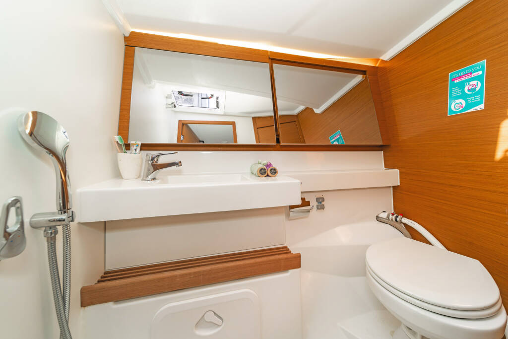 Segelyacht Sun Odyssey 440 Esperos