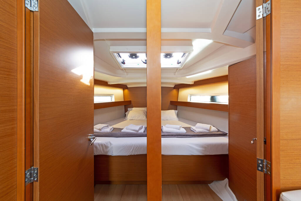 Segelyacht Sun Odyssey 440 JOLLY ROGER