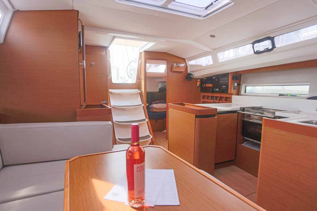 Segelyacht Sun Odyssey 440 Lazy River