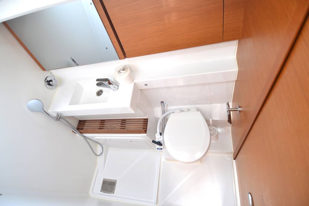 Sailing yacht Sun Odyssey 440 Sigma Kiss