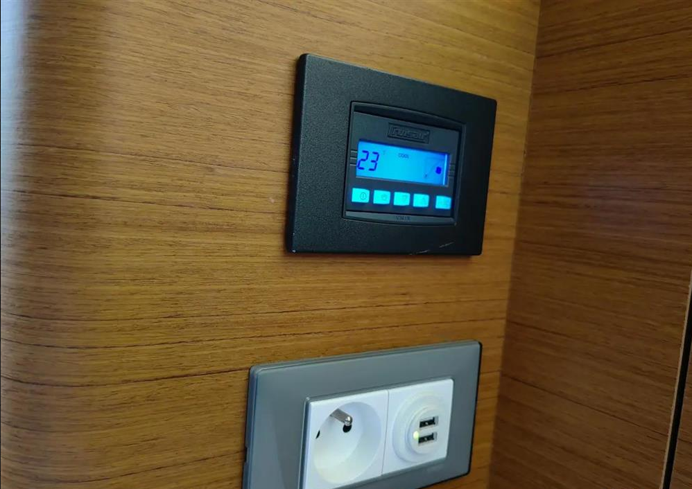 Sun Odyssey 440 Negroni