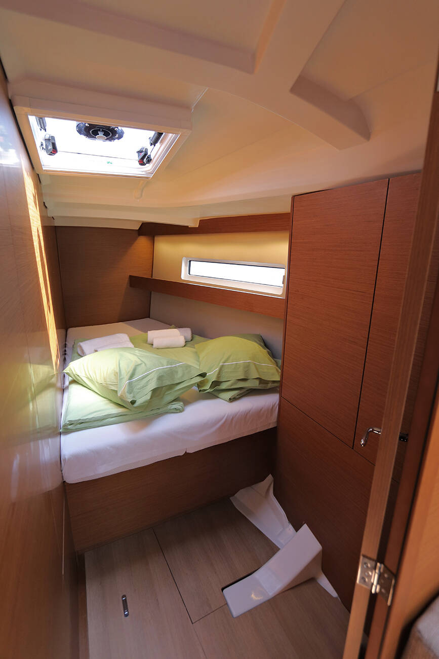 Segelyacht Sun Odyssey 440 Ermis