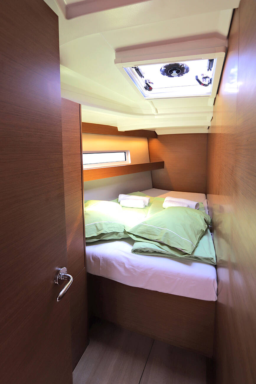 Segelyacht Sun Odyssey 440 Ermis