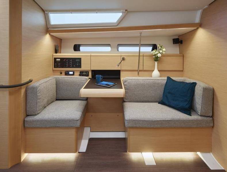 Segelyacht Sun Odyssey 449 PSARA 
