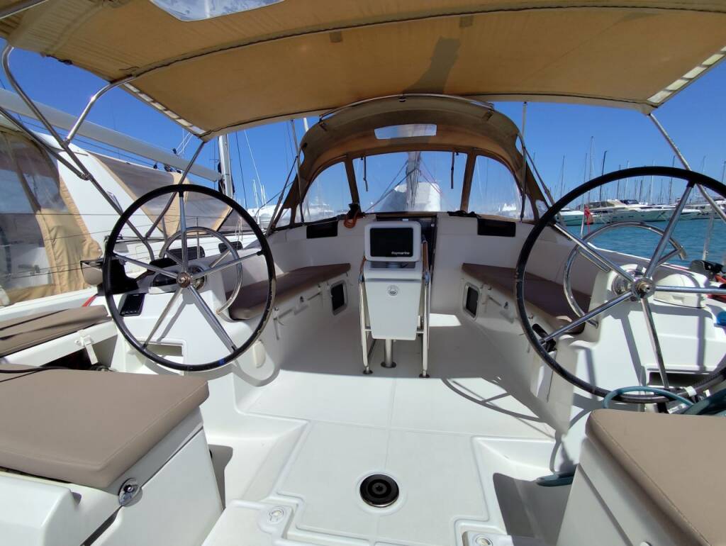 Sun Odyssey 449 PSARA 