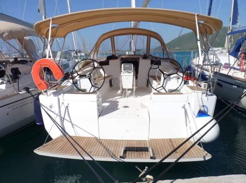 Sun Odyssey 449 Melody