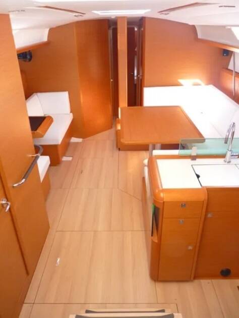 Sun Odyssey 449 Melody