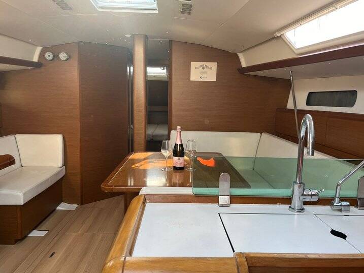 Sun Odyssey 449 Baez