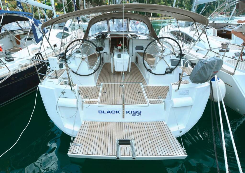 Segelyacht Sun Odyssey 479 Black Kiss