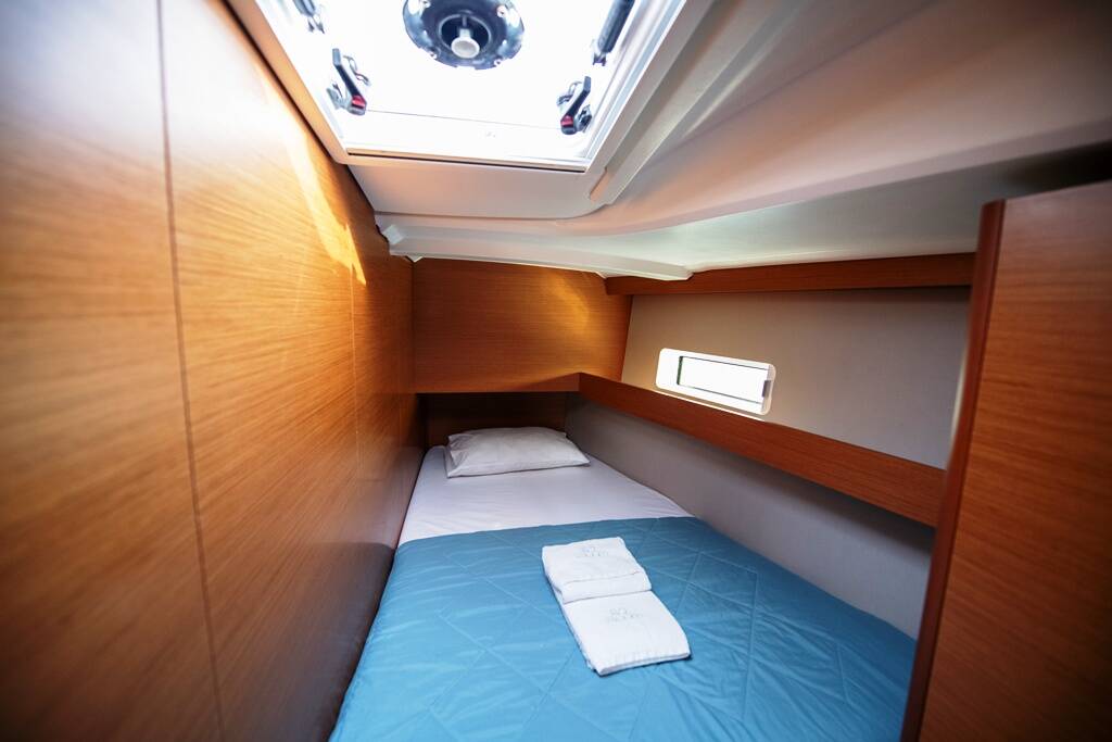 Sun Odyssey 490 Lara