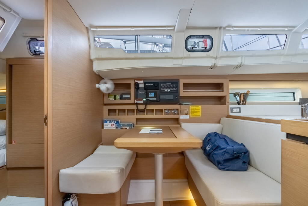 Sun Odyssey 490 After Physics