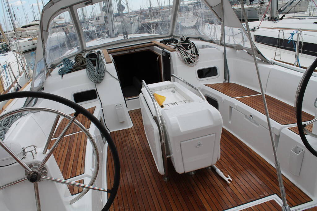 Segelyacht Sun Odyssey 519 Mercury Planet