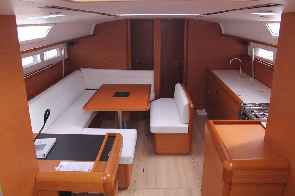Segelyacht Sun Odyssey 519 Mercury Planet