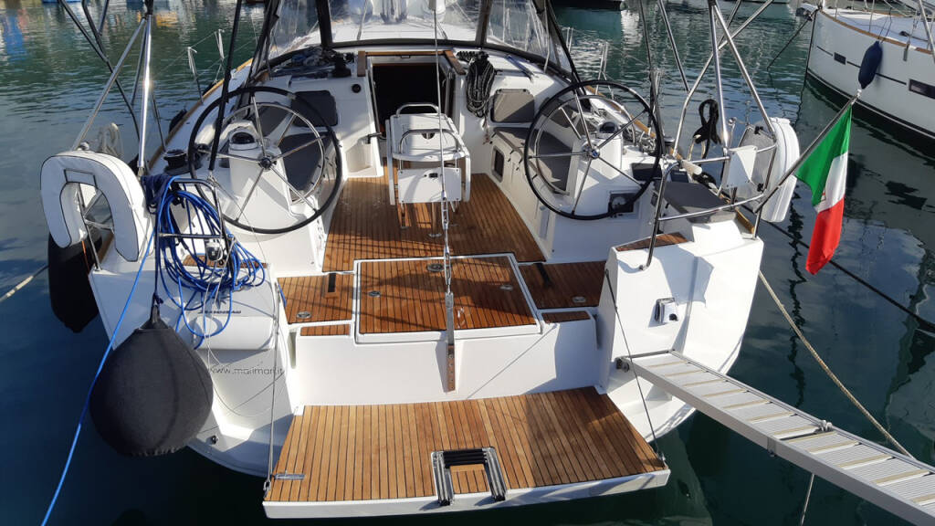 Segelyacht Sun Odyssey 519 In A Silent Way