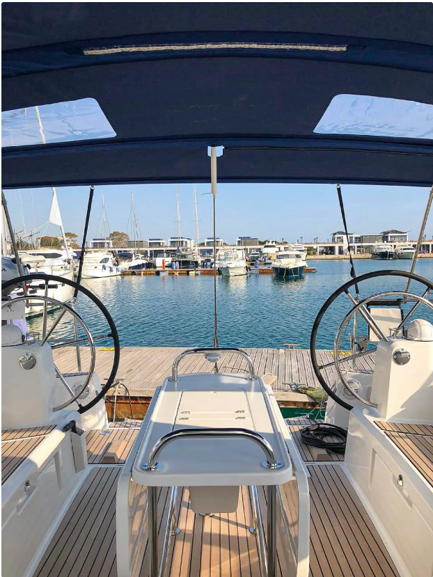 Sun Odyssey 519 Misty