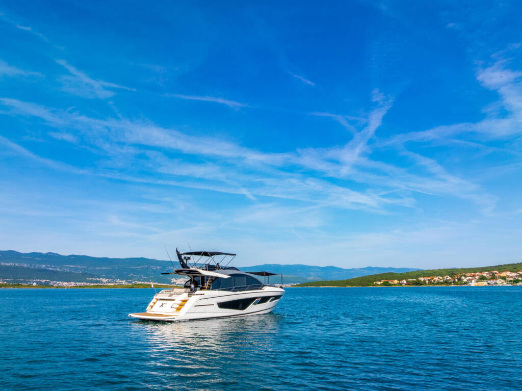 Sunseeker 65 Sport Yacht X2