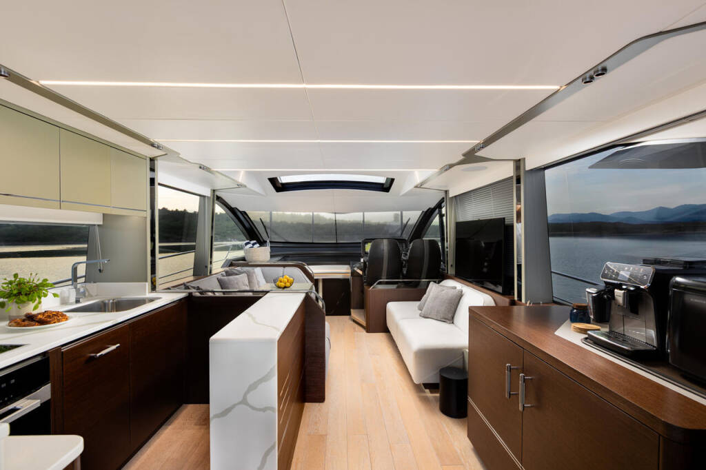 Sunseeker 65 Sport Yacht X2