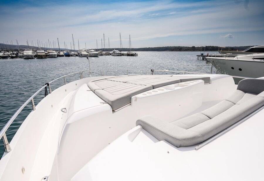 Motor yacht Sunseeker 75 Opal Adriatic