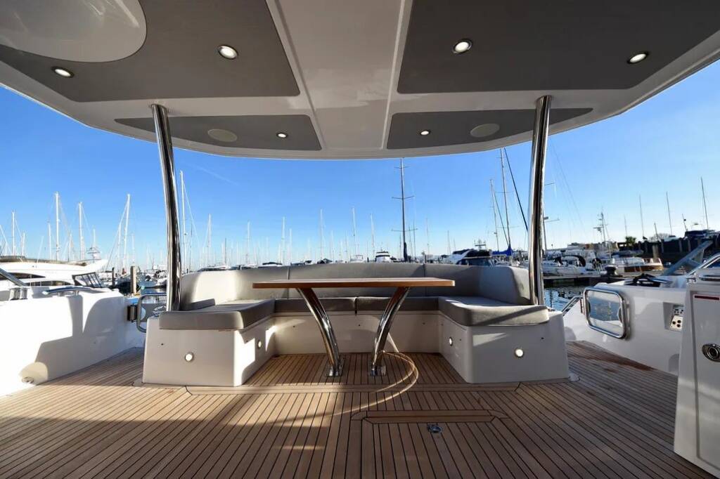 Motor yacht Sunseeker 75 Opal Adriatic