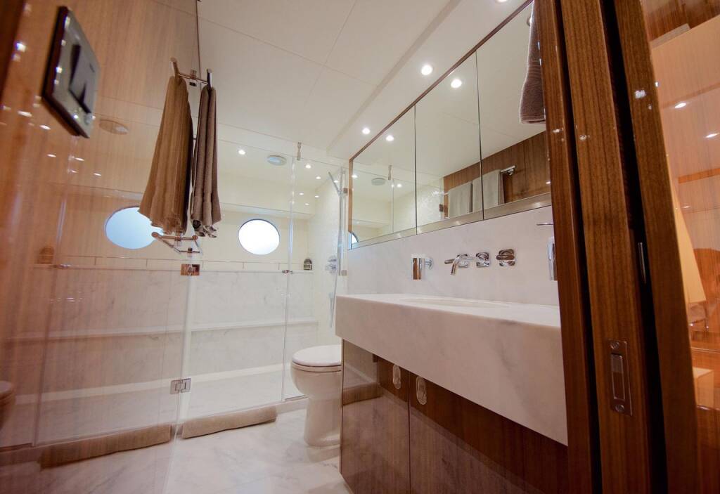 Motor yacht Sunseeker 75 Opal Adriatic