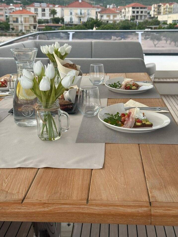 Motor yacht Sunseeker 75 Opal Adriatic