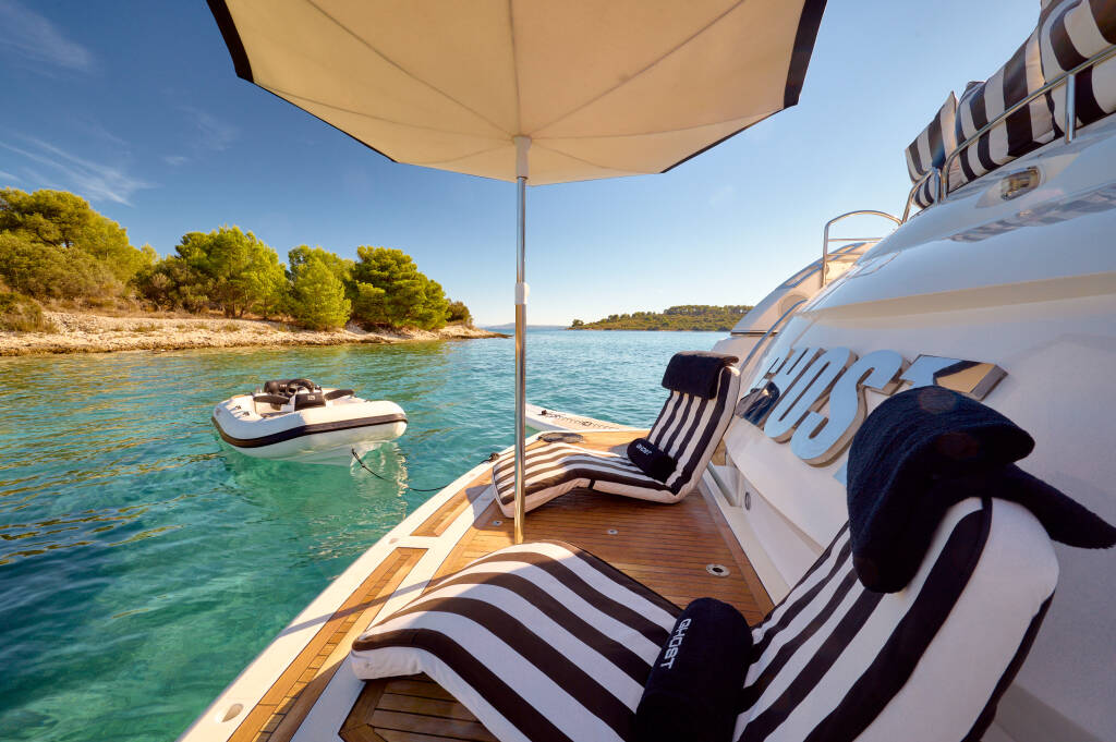 Motoryacht Sunseeker Predator 72 Ghost