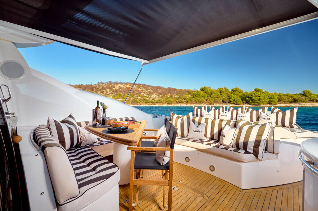 Motoryacht Sunseeker Predator 72 Ghost