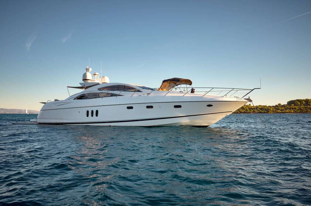 Motoryacht Sunseeker Predator 72 Ghost