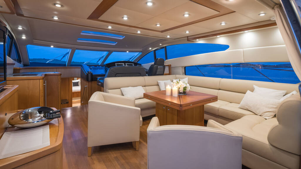Motor yacht Sunseeker Predator 72 Boy Toy