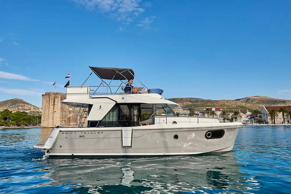 Motorboot Swift Trawler 30 Odysseus