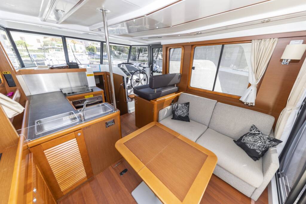 Motorboot Swift Trawler 34 Blue Sky